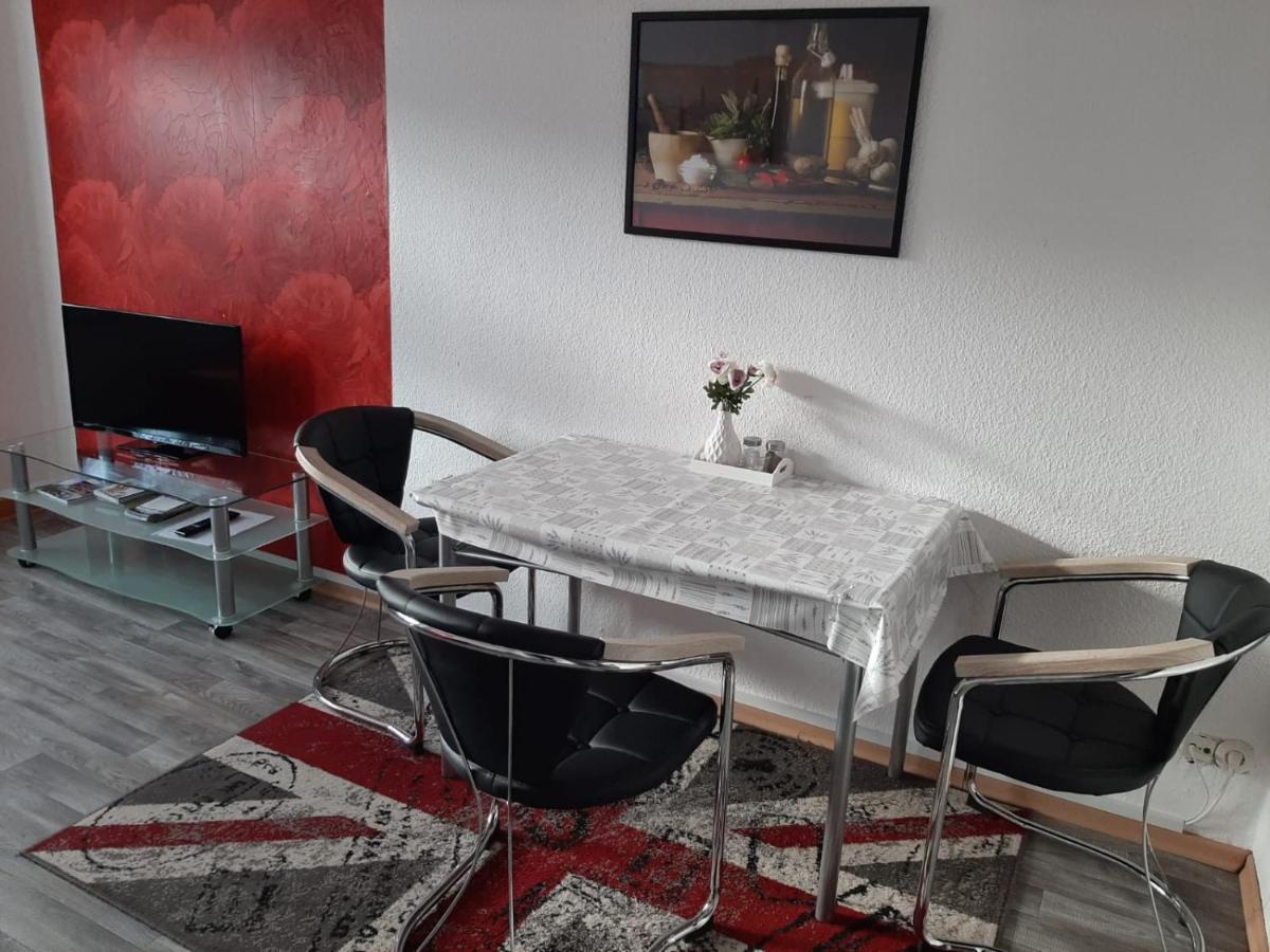משדה Jarkows Ferienwohnung מראה חיצוני תמונה